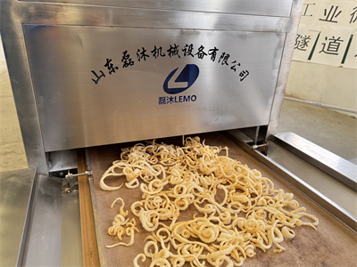 豬皮微波膨化設(shè)備—健康膨化新標(biāo)桿，解鎖美味零負(fù)擔(dān)